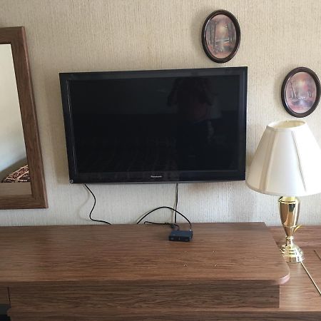 Parkway Inn ヴェスタル エクステリア 写真