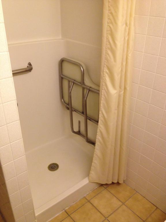 Parkway Inn ヴェスタル エクステリア 写真