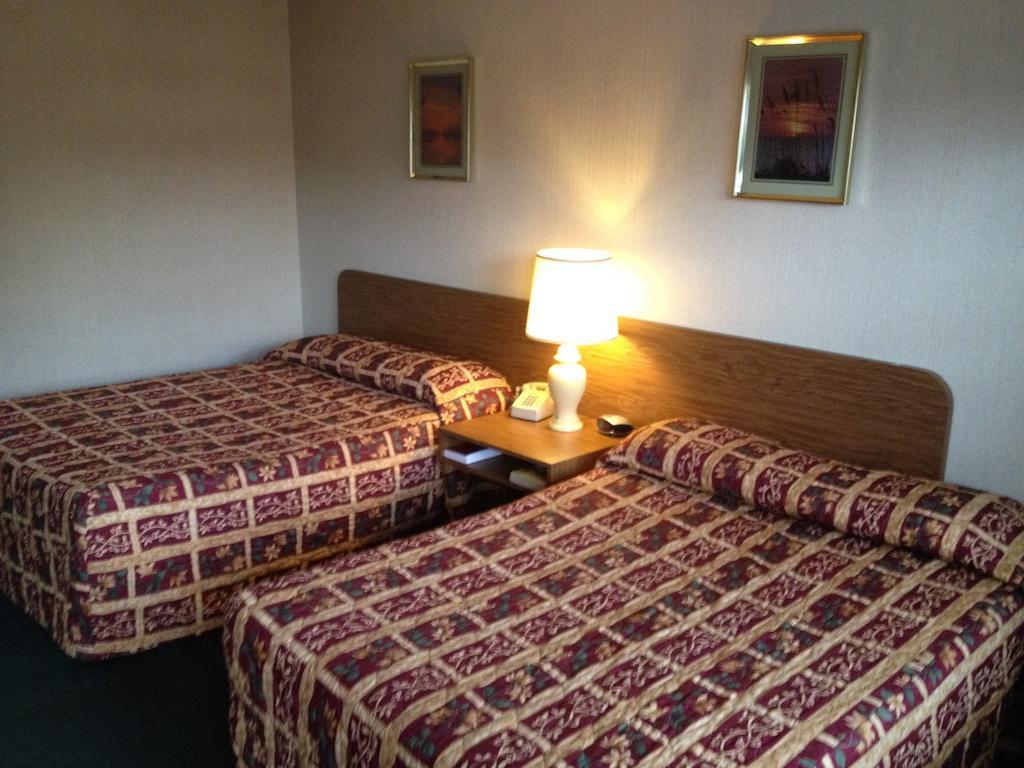 Parkway Inn ヴェスタル 部屋 写真